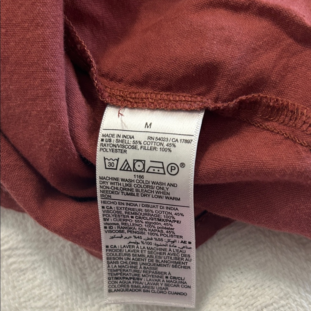 Old Navy Mauve Puff Sleeve Blouse - Picture 7 of 7